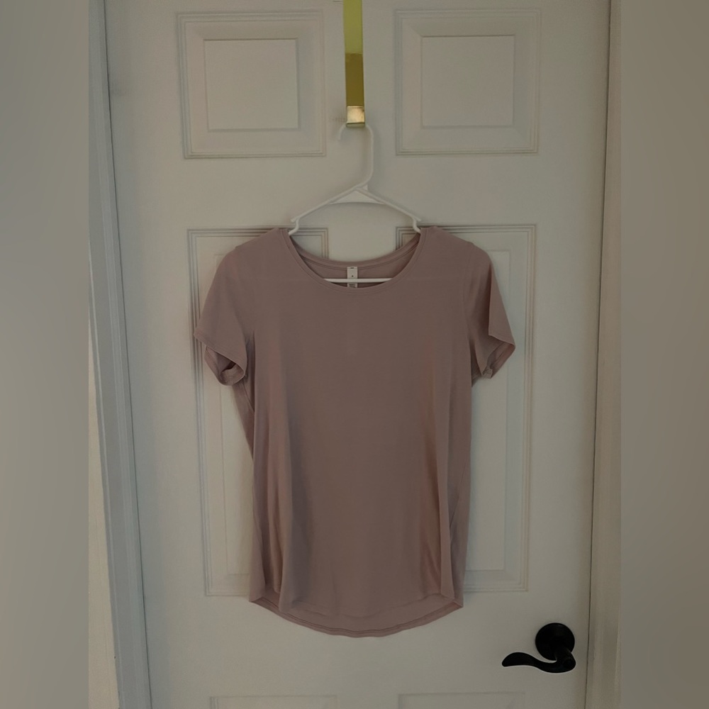 lululemon t shirt